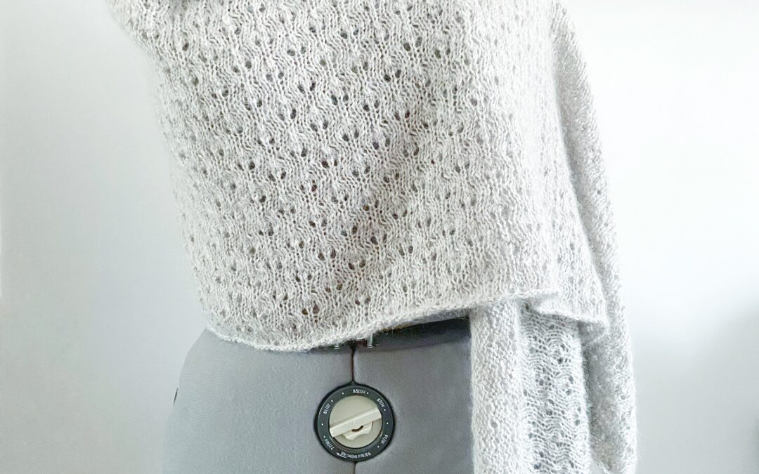 26. Estola ANAYET: crea tu propia estola con calados